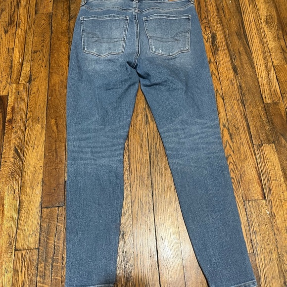 Jean - Picture 2 of 4